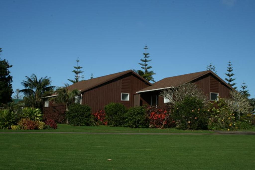 Fletcher Christian Holiday Apartments Burnt Pine Exterior photo
